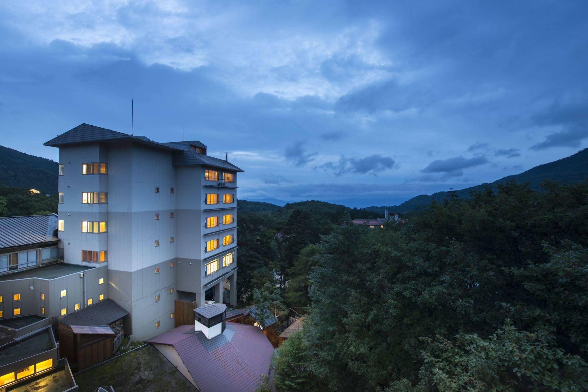 Takamiya Hotel Lucent Yamagata  Exterior foto